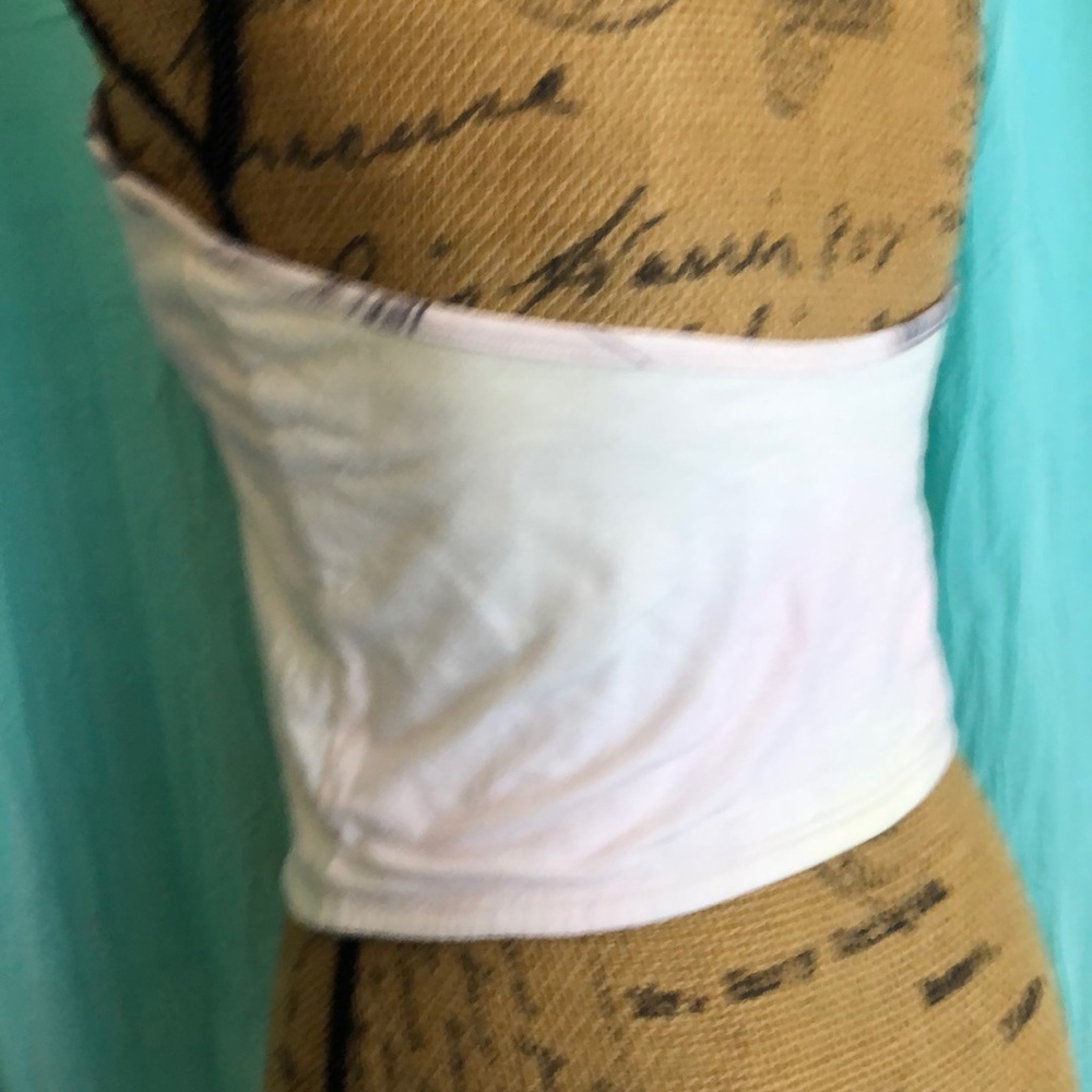 Reversible halter top - Picture 4 of 5